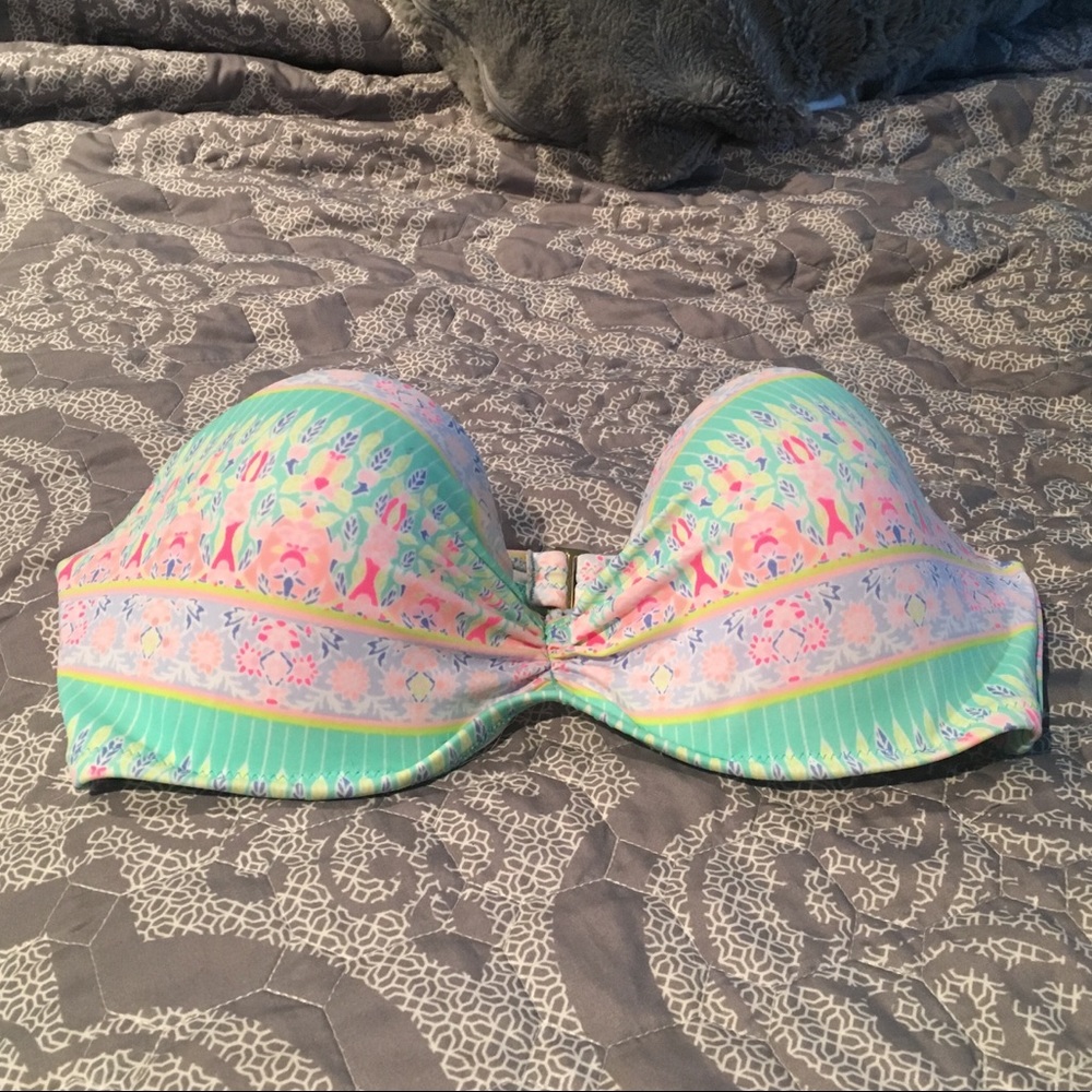 🚫 SOLD- VS Bandeau Bikini Top- 34D